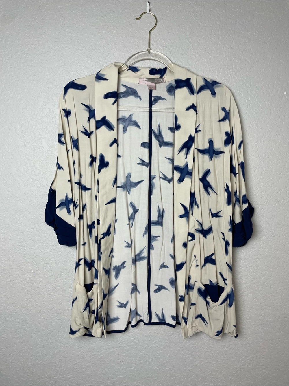 Forever 21 Cream Woven Open Cardigan with Navy Bird Motif Size L